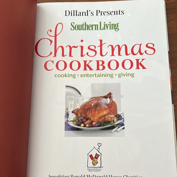 2013 Southern Living Christmas Cookbook - Picture 5 of 6